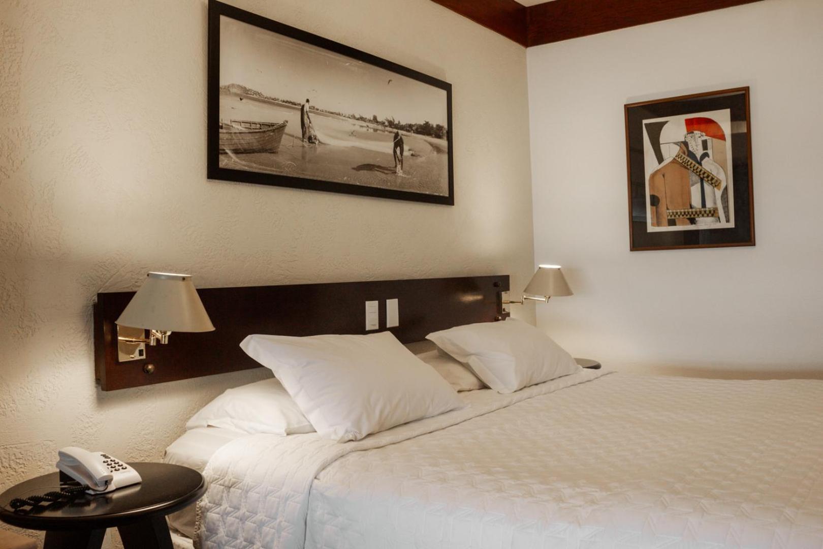 El Cazar Hotel 3*
