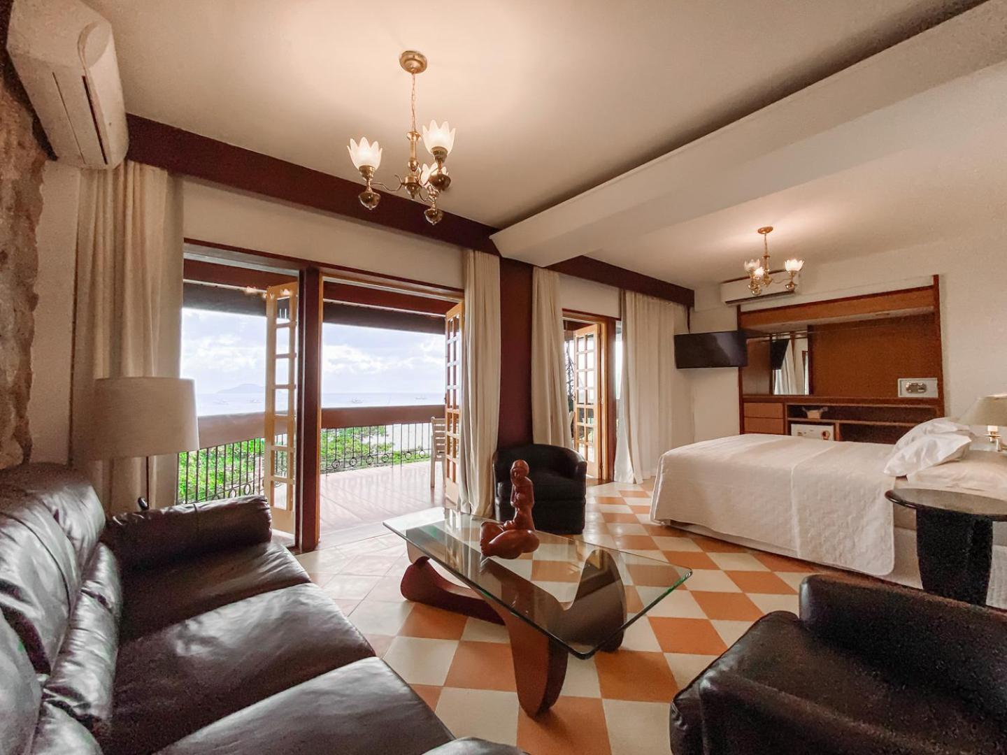 Hotel El Cazar Búzios