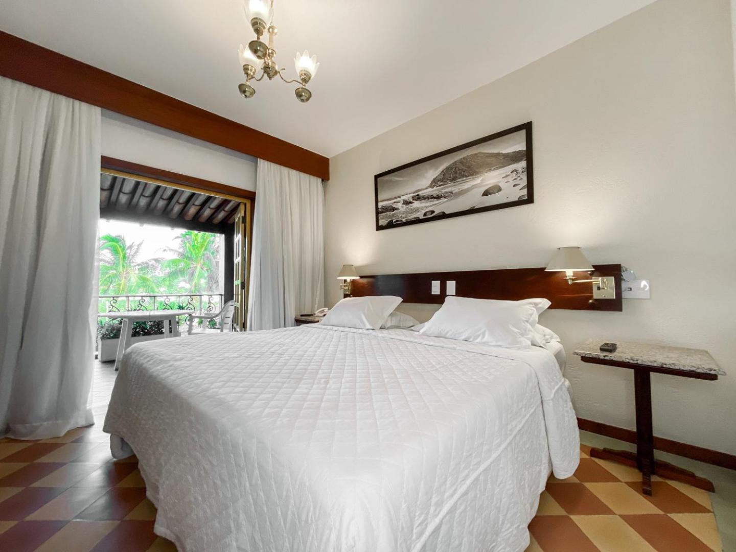 El Cazar Hotel 3*