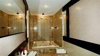 Hotel El Cazar 3*